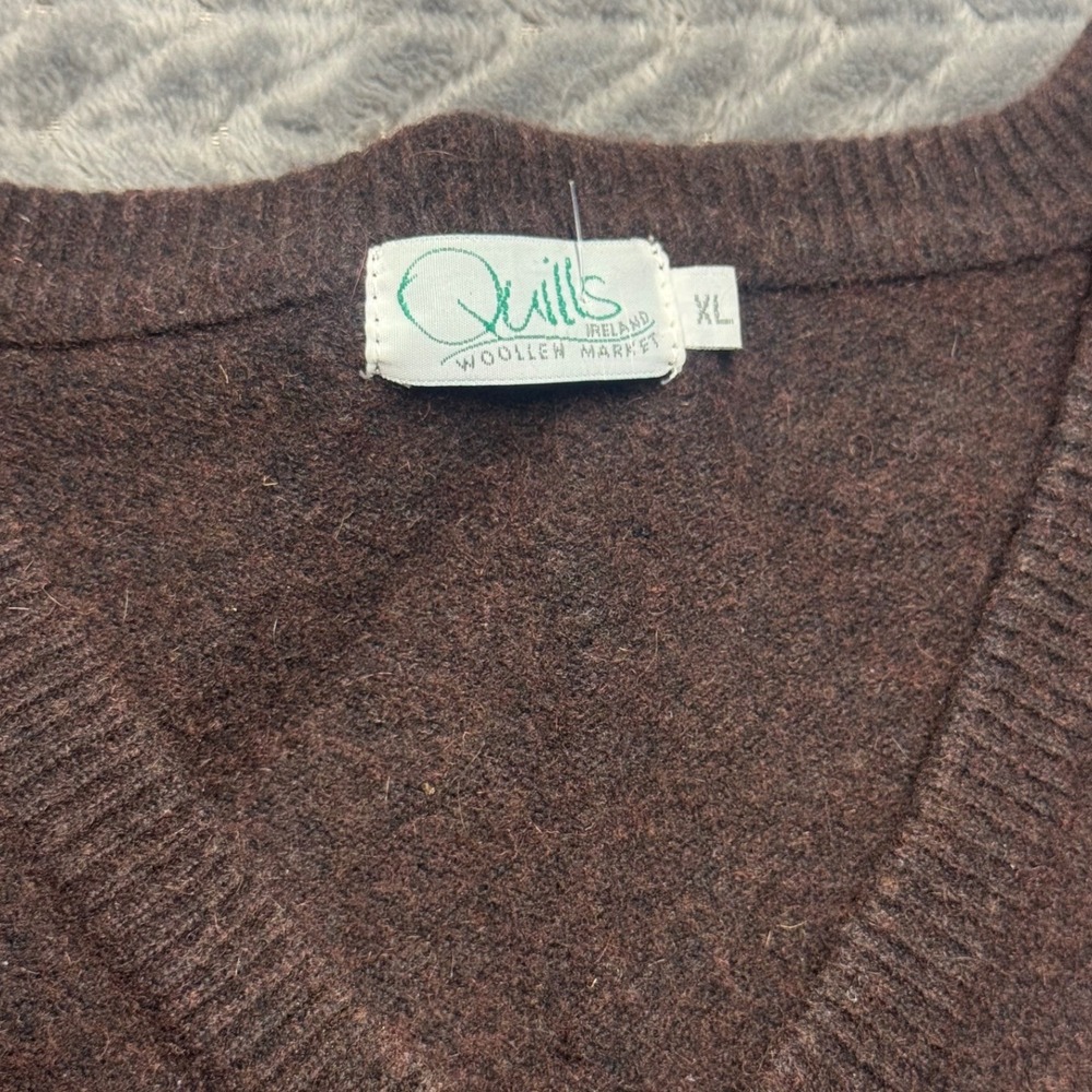 Quills Woollen Market XL Brown V-Neck‎ Wool Sweater Made in Ireland (1443)